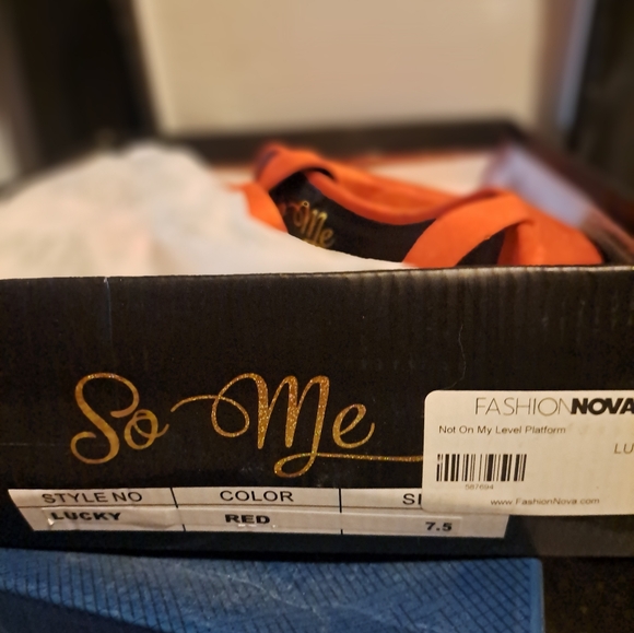 Shoes - Picture 7 of 8